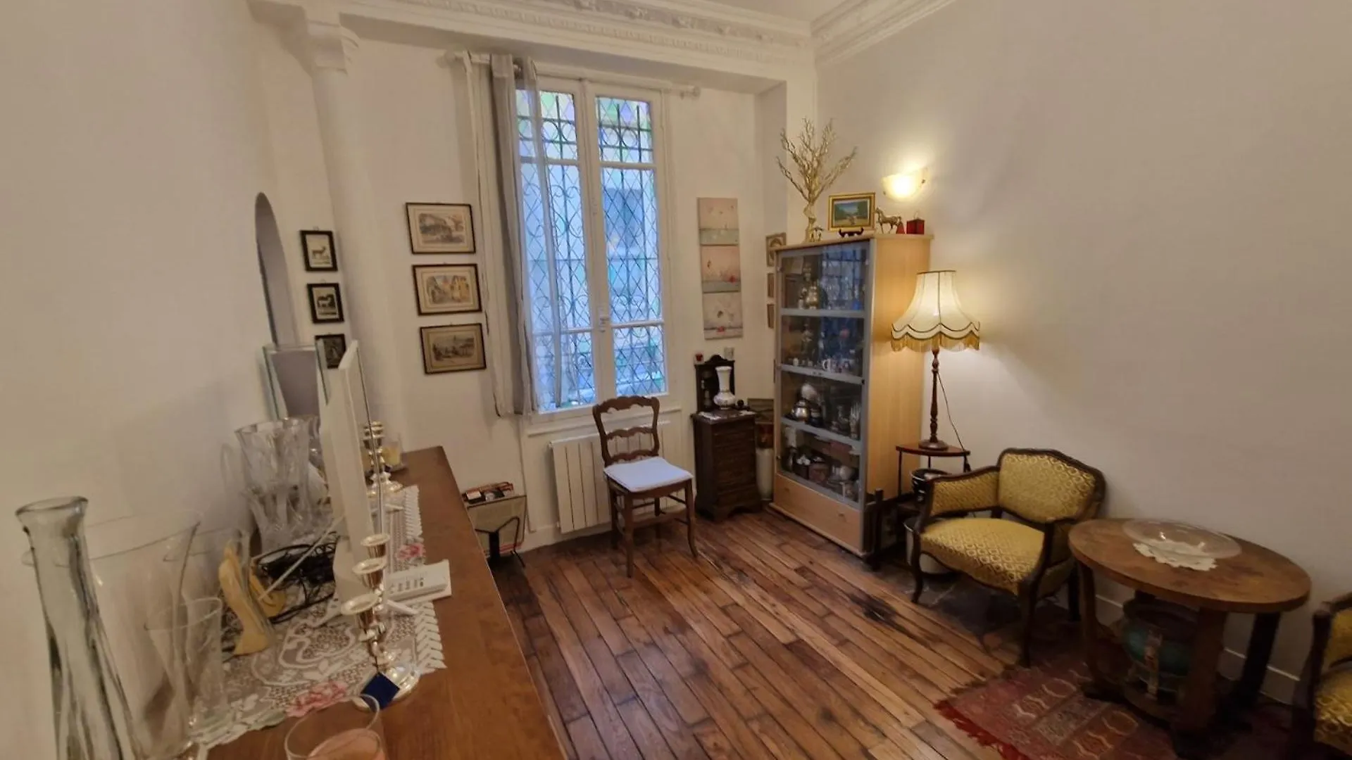 2 Pieces A Auteuil 아파트